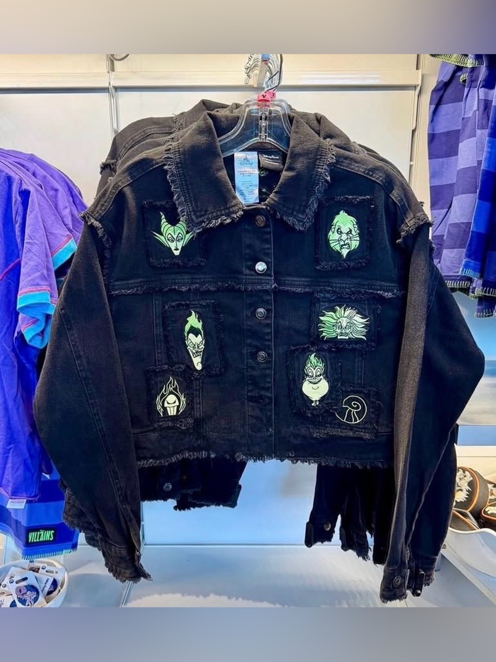 Disney Parks Villains Halloween Black Denim Jacket Her Universe Women’s L NWT